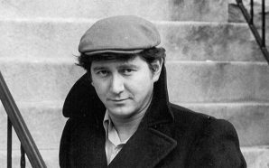 Phil Ochs. Source: Wikimedia Commons
