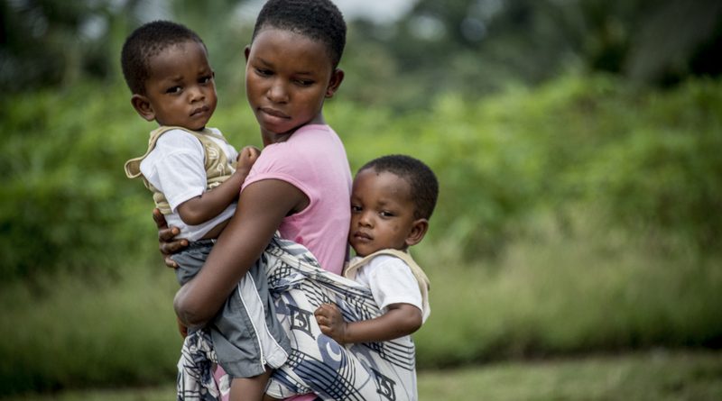 Young mother with children at Nyamebekyere clinic in Ghana. Source: Flickr