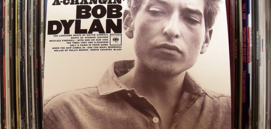 Bob Dylan - The Times They Are A-Changin' LP /Photo by: mtarvainen / CC BY-ND 2.0 / Source: Flickr